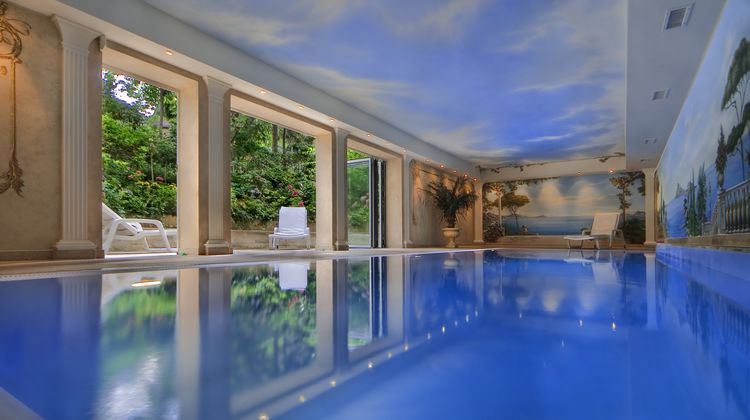 Hotel Villa Kastania Pool