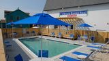 Ocean Sands Beach Boutique Inn Pool