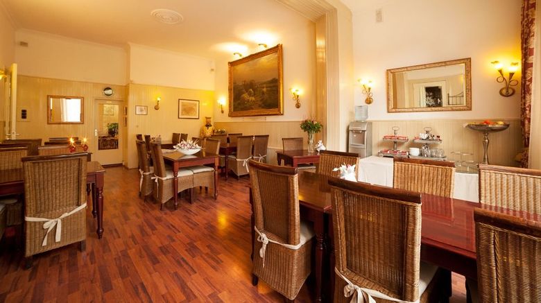 <b>Hotel Dordrecht Restaurant</b>. Images powered by <a href="https://www.leonardoworldwide.com/" title="Leonardo Worldwide" target="_blank">Leonardo</a>.