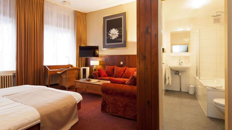 <b>Hotel Dordrecht Room</b>. Images powered by <a href="https://www.leonardoworldwide.com/" title="Leonardo Worldwide" target="_blank">Leonardo</a>.