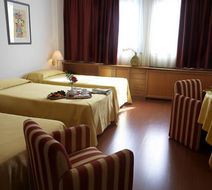 Hotel Perusia Room