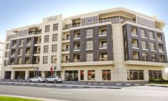 Time Grand Plaza Hotel