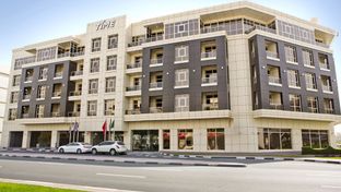 Time Grand Plaza Hotel