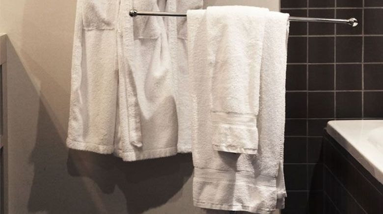 <b>Noah Hotel Room</b>. Images powered by <a href="https://www.leonardoworldwide.com/" title="Leonardo Worldwide" target="_blank">Leonardo</a>.