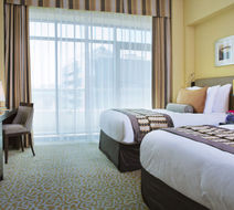 Time Oak Hotel And Suites Room