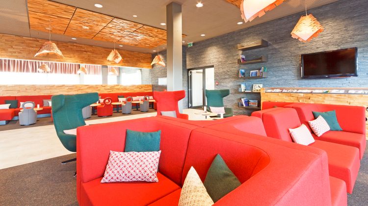 SwissEver Hotel Lobby