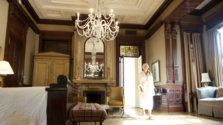 Wentworth Mansion Room