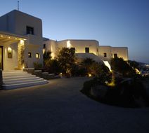 Tharroe of Mykonos Exterior