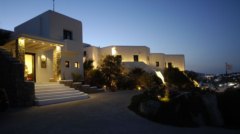 <b>Tharroe of Mykonos Exterior</b>. Images powered by <a href="https://www.leonardoworldwide.com/" title="Leonardo Worldwide" target="_blank">Leonardo</a>.