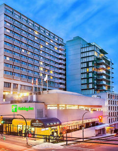 Holiday Inn Vancouver Centre
