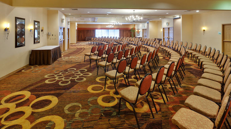 Holiday Inn Dublin Ballroom