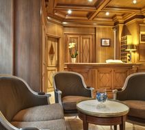 Murat Hotel Lobby