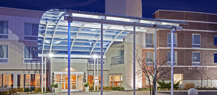 Holiday Inn Express Fishers Exterior