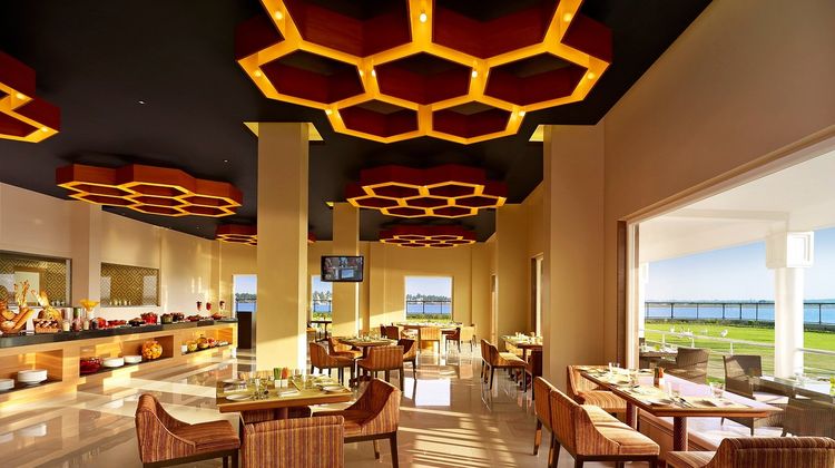 Hotel Naveen Restaurant