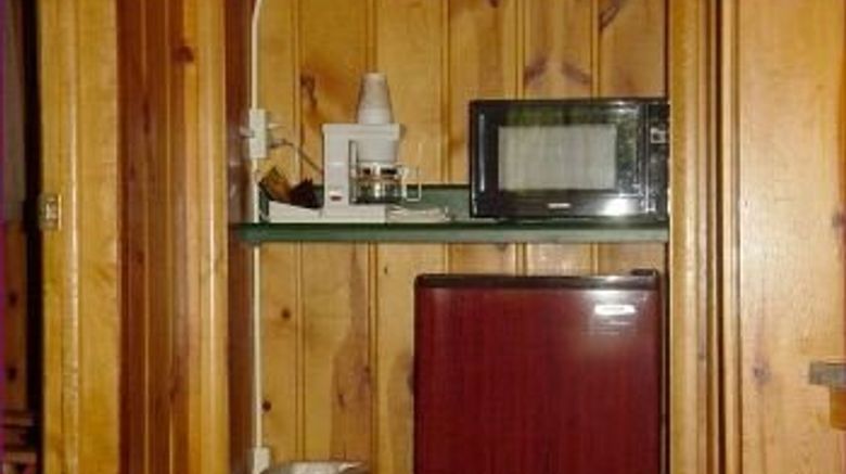 <b>Powder House Lodge Room</b>. Images powered by <a href="https://www.leonardoworldwide.com/" title="Leonardo Worldwide" target="_blank">Leonardo</a>.