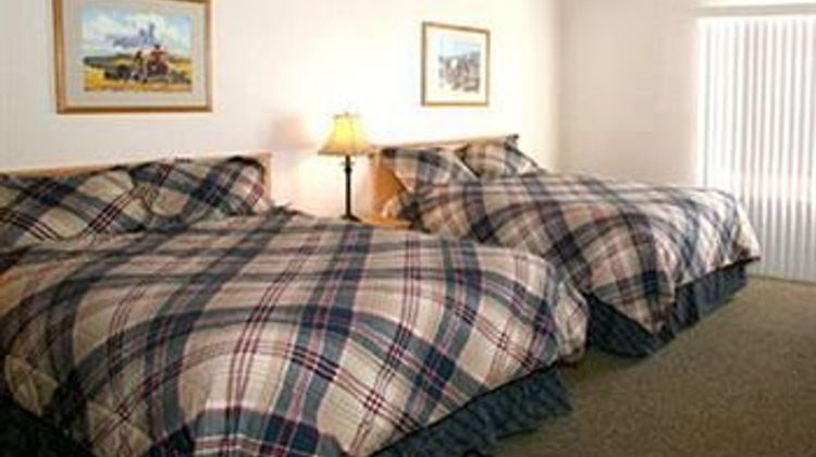 Trail's End Motel Room