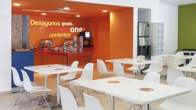 <b>One Xalapa Las Animas Lobby</b>. Images powered by <a href="https://www.leonardoworldwide.com/" title="Leonardo Worldwide" target="_blank">Leonardo</a>.