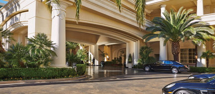 Four Seasons Hotel Las Vegas Exterior