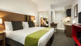 Quest On Franklin Room