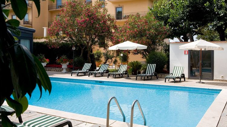 Grand Hotel Due Golfi Pool