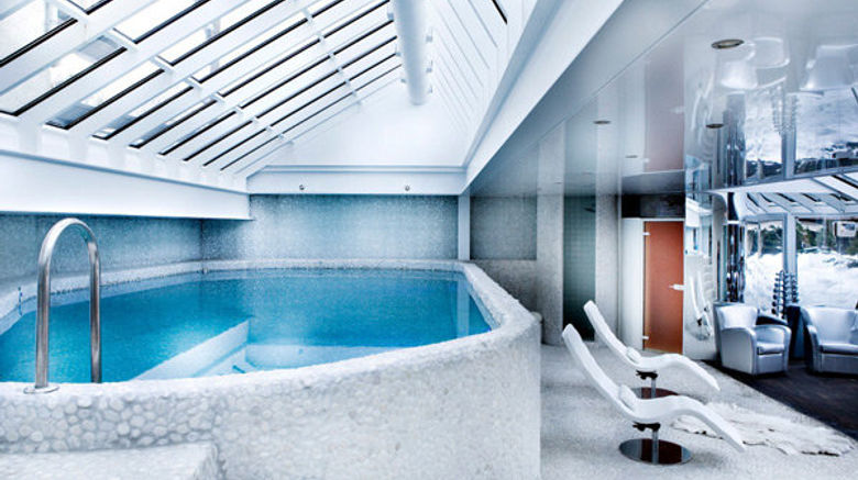 <b>Hotel Mont Blanc Pool</b>. Images powered by <a href="https://www.leonardoworldwide.com/" title="Leonardo Worldwide" target="_blank">Leonardo</a>.