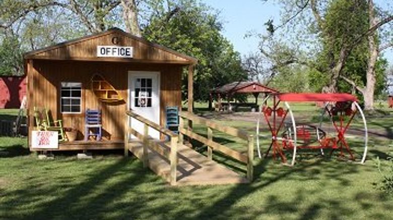 <b>Turn on Inn Resort at Pecan Grove RV Park Exterior</b>. Images powered by <a href="https://www.leonardoworldwide.com/" title="Leonardo Worldwide" target="_blank">Leonardo</a>.