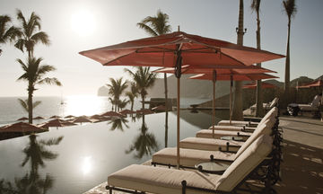 Hacienda Beach Club Residences