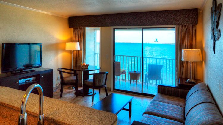 Sailport Waterfront Suites Room