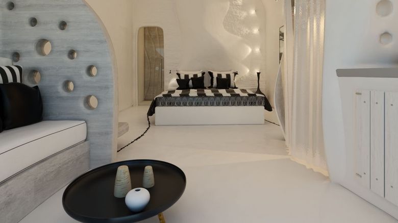 <b>Tholos Resort Room</b>. Images powered by <a href="https://www.leonardoworldwide.com/" title="Leonardo Worldwide" target="_blank">Leonardo</a>.
