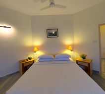 MGM Eastwoods Room