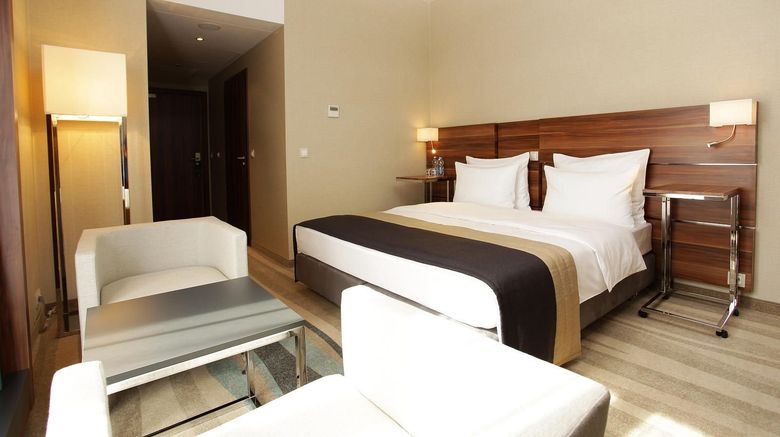 <b>Warsaw Plaza Hotel Room</b>. Images powered by <a href="https://www.leonardoworldwide.com/" title="Leonardo Worldwide" target="_blank">Leonardo</a>.