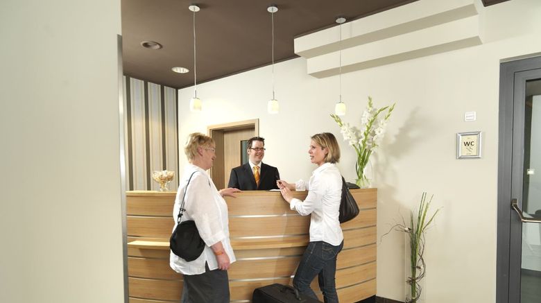 <b>Hotel Hansa Lobby</b>. Images powered by <a href="https://www.leonardoworldwide.com/" title="Leonardo Worldwide" target="_blank">Leonardo</a>.