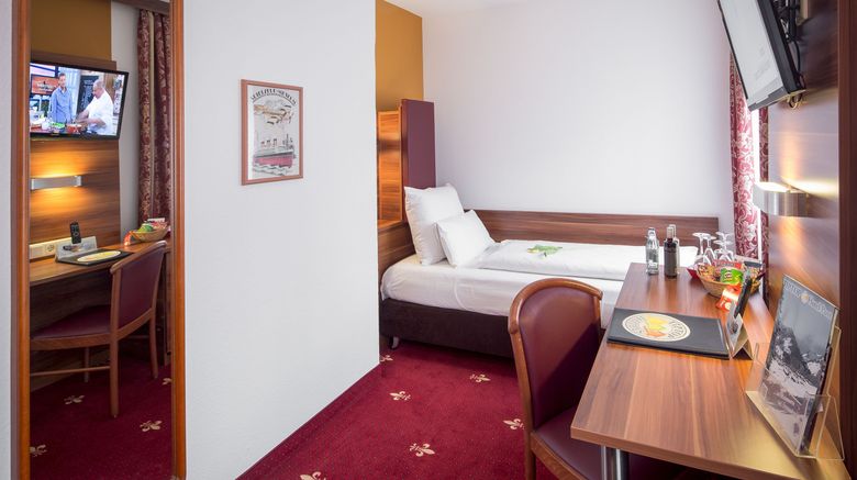 <b>Hotel Burgschmiet Room</b>. Images powered by <a href="https://www.leonardoworldwide.com/" title="Leonardo Worldwide" target="_blank">Leonardo</a>.