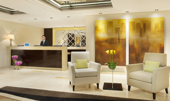 DAMAC Maison Canal Views Lobby