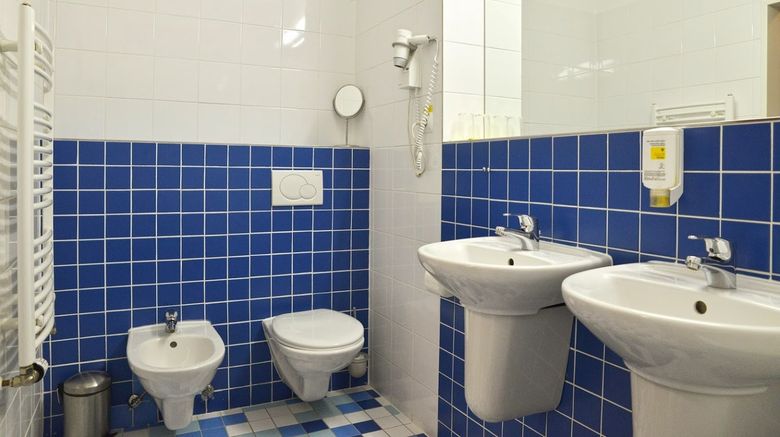 <b>Hotel Avanti Room</b>. Images powered by <a href="https://www.leonardoworldwide.com/" title="Leonardo Worldwide" target="_blank">Leonardo</a>.