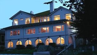 Martine Inn
