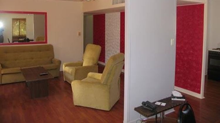 Townview Motel Room
