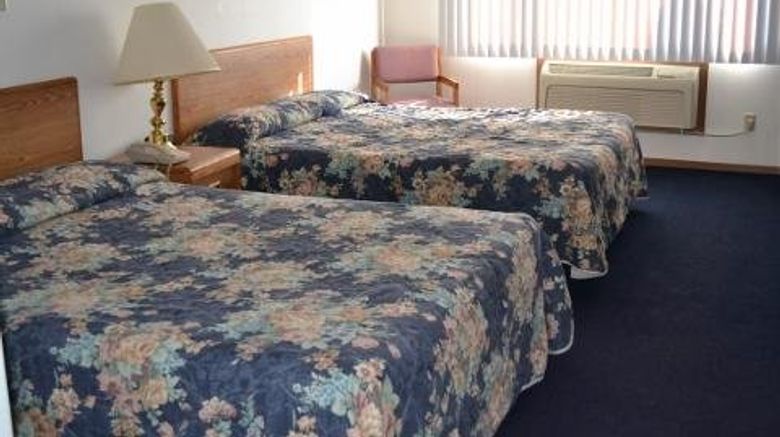 <b>Sky Lodge Inn & Suites Room</b>. Images powered by <a href="https://www.leonardoworldwide.com/" title="Leonardo Worldwide" target="_blank">Leonardo</a>.