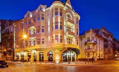 Atlas Deluxe Hotel, Lviv