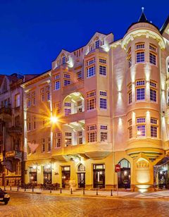 Atlas Deluxe Hotel, Lviv