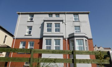 Bailey Ground Hotel
