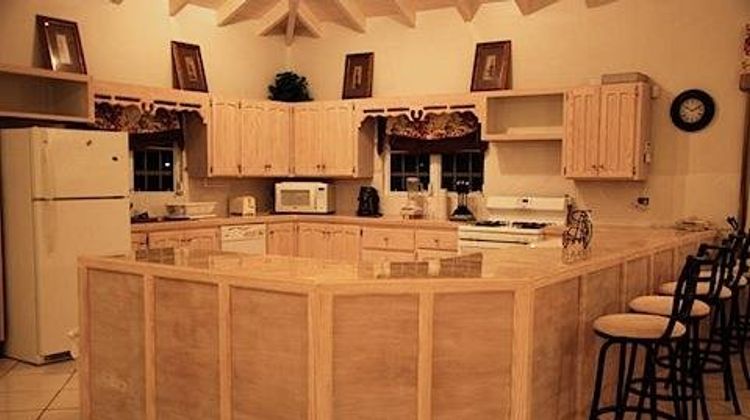 Suite Serenade Restaurant