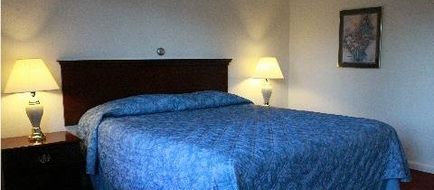 Berkshire Inn Room