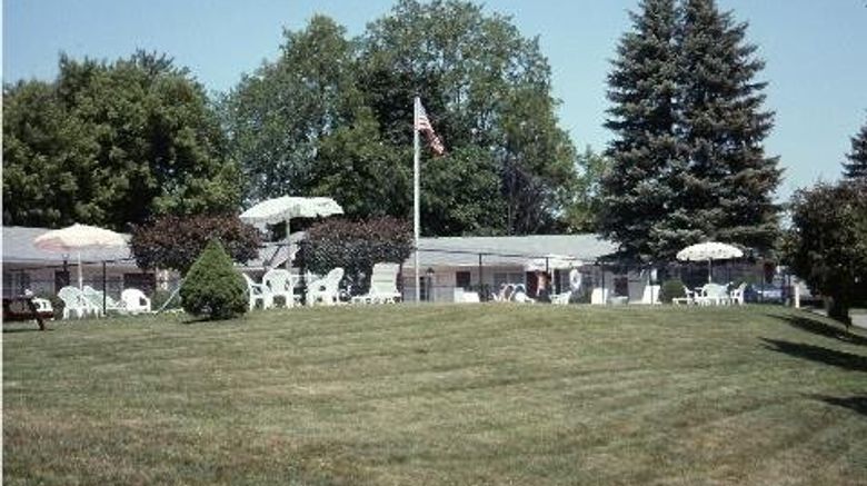 <b>Berkshire Inn Recreation</b>. Images powered by <a href="https://www.leonardoworldwide.com/" title="Leonardo Worldwide" target="_blank">Leonardo</a>.