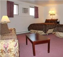 Berkshire Inn Room