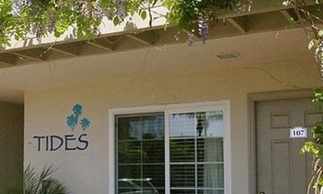 Tides  Inn