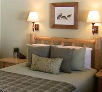 Mt Gardner Inn Room
