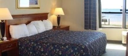East Tawas Junction Bed & Breakfast Room