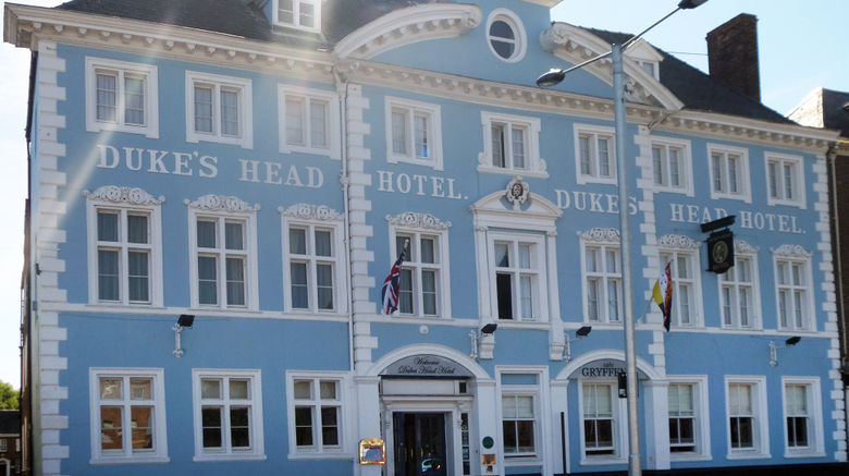 Dukes Head Hotel Exterior. Images powered by <a href="https://www.leonardoworldwide.com" target="_blank" rel="noopener">Leonardo</a>.
