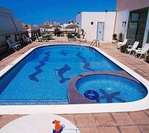 Pearl Residence Hotel Apartments Pool
